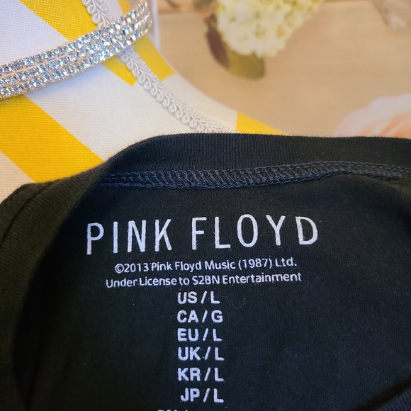 Pink Floyd crop top - Picture 9 of 10